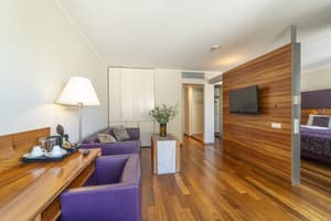 thumbnail: Living area