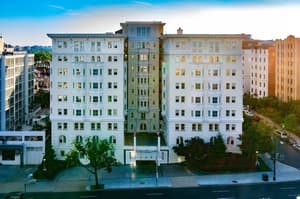 thumbnail: Exterior