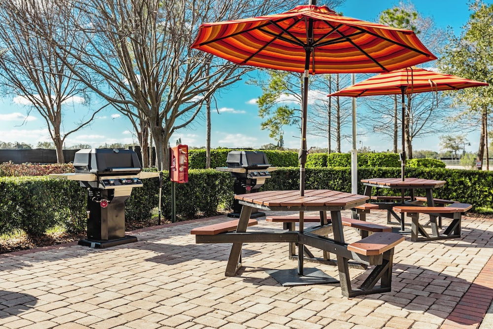 BBQ/picnic area
