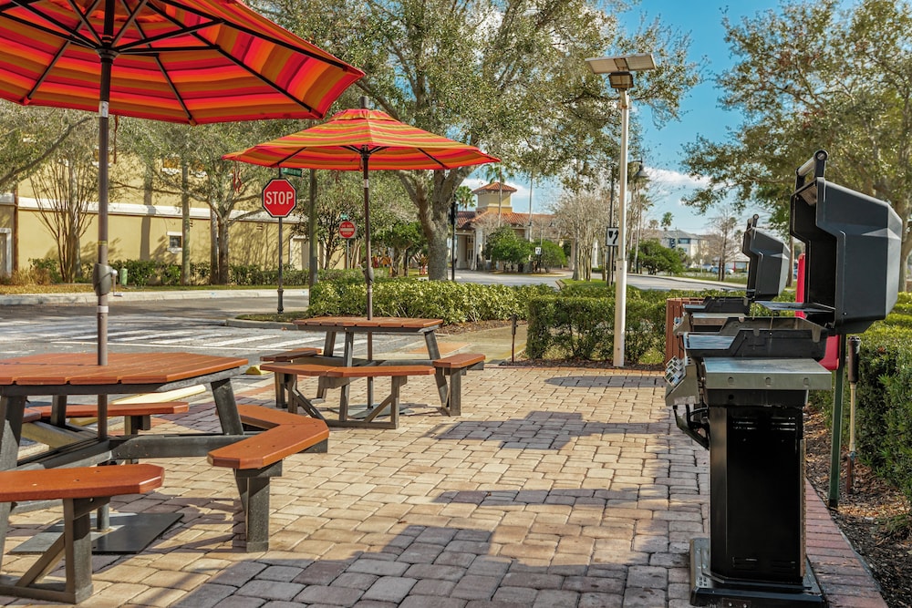 BBQ/picnic area