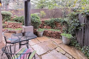 thumbnail: Terrace/patio