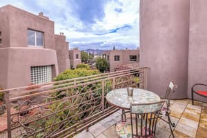 thumbnail: Terrace/patio
