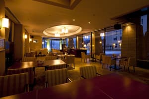 thumbnail: Bar (on property)