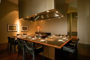 thumbnail: Restaurant