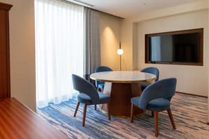 thumbnail: In-room dining
