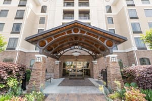 thumbnail: Exterior