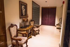 thumbnail: Interior