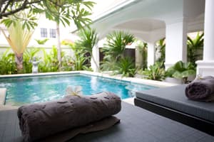 thumbnail: Living area