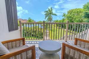 thumbnail: Terrace/patio