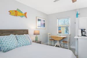 thumbnail: In-room dining