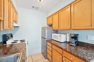 thumbnail: In-room dining