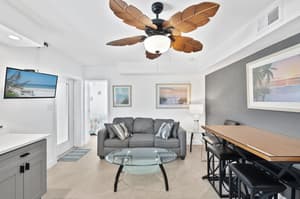 thumbnail: Living area
