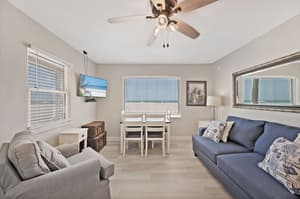 thumbnail: In-room dining