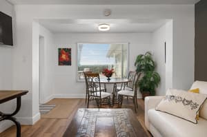 thumbnail: In-room dining