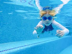 thumbnail: Pool