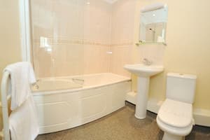 thumbnail: Bathroom