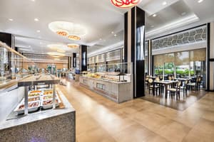 thumbnail: Restaurant