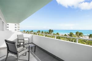 thumbnail: Terrace/patio