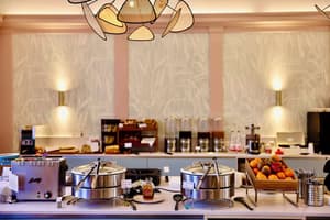 thumbnail: Breakfast area
