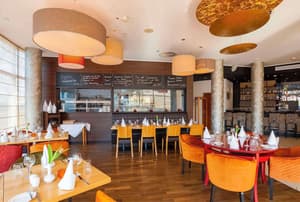 thumbnail: Restaurant