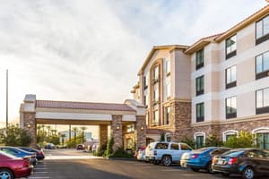 Comfort Inn & Suites Henderson - Las Vegas
