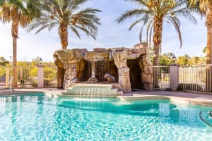 thumbnail: Pool