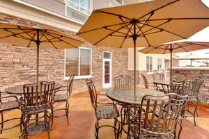 thumbnail: Terrace/patio