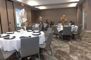 thumbnail: Banquet hall