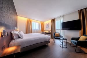 thumbnail: Room
