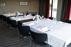 thumbnail: Banquet hall