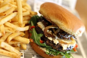thumbnail: Restaurant