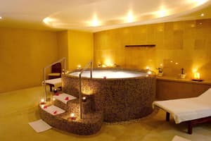 thumbnail: Interior