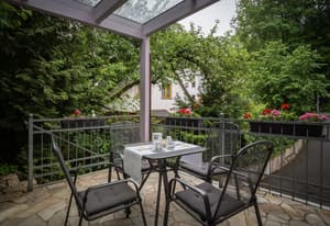 thumbnail: Terrace/patio