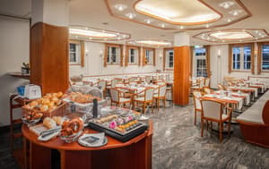 thumbnail: Breakfast area