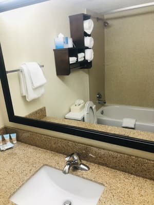 thumbnail: Bathroom