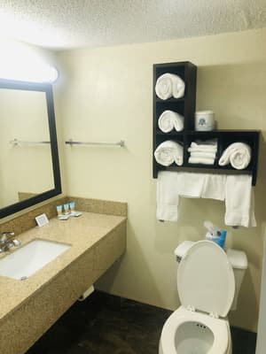 thumbnail: Bathroom