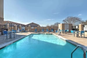 thumbnail: Pool