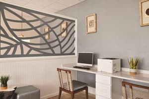 thumbnail: Business center