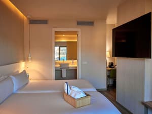 thumbnail: Room