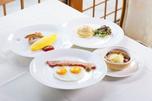 thumbnail: Restaurant