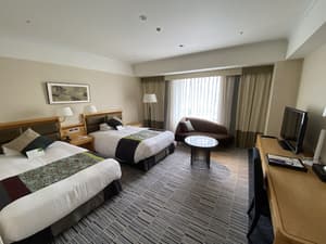 thumbnail: Room