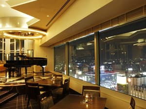 thumbnail: Restaurant