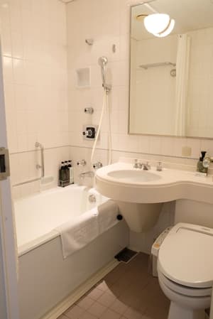 thumbnail: Bathroom