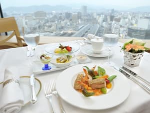 thumbnail: Restaurant