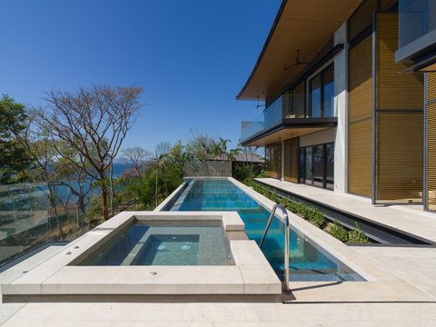 Prieta Bay Estate (4 or 5 Bedroom)