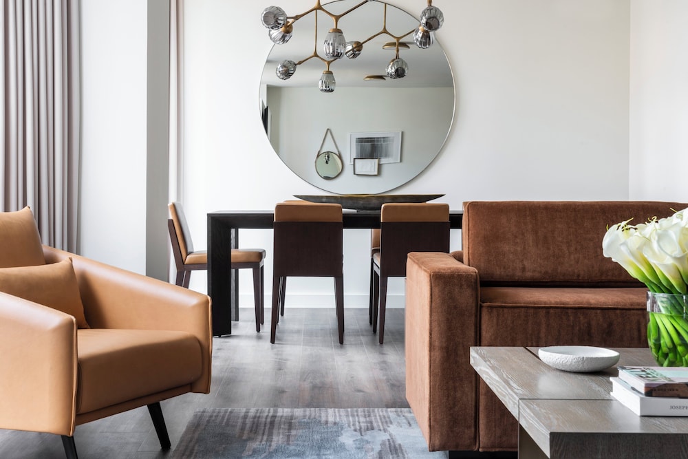 Room service - dining