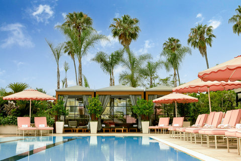 Pool at Four Seasons Hotel Los Angeles at Beverly Hills
