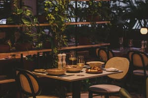 thumbnail: Restaurant