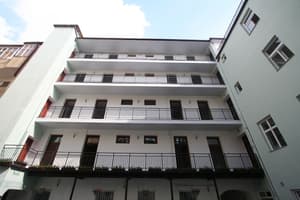thumbnail: Exterior detail