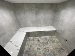 thumbnail: 430953215.jpg